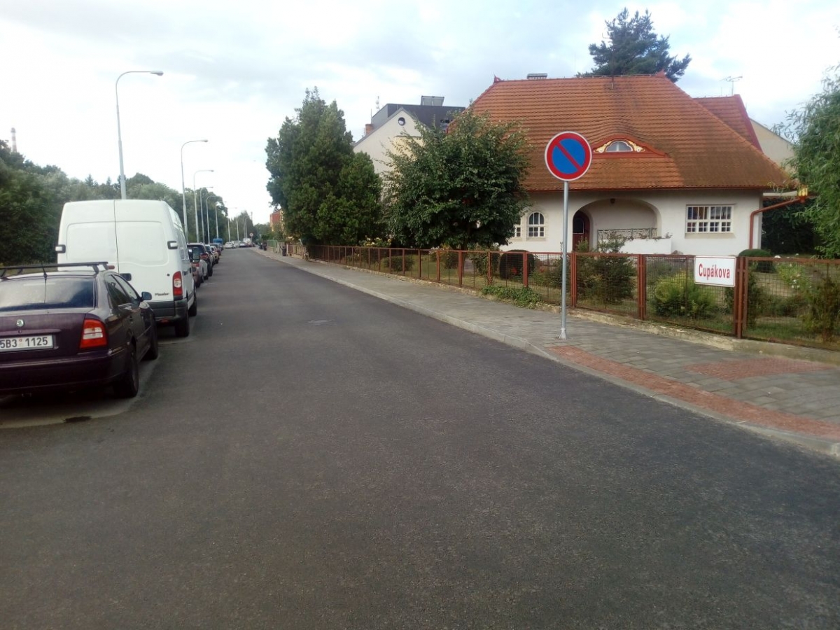 Brno, Cupákova street - sewerage system and water conduit reconstruction, pavement renovation