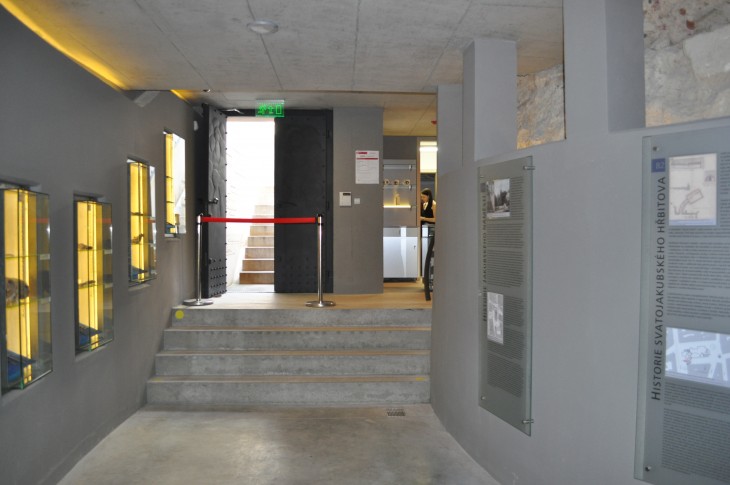 Accesing of Brno underground - Charnel House