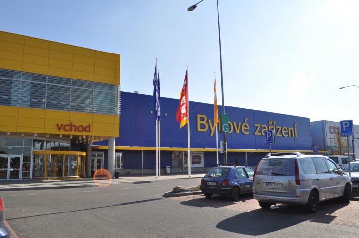 IKEA Praha Zličín - shopping centre extension, Ist and IInd phase