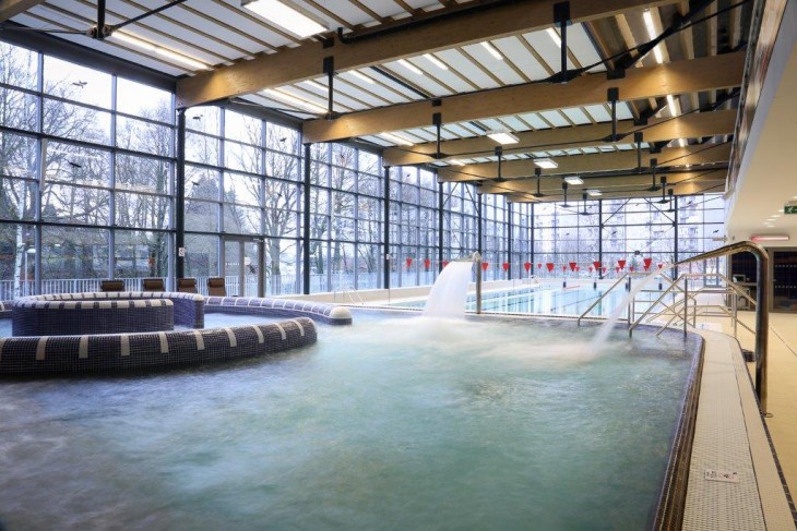Bazén - relaxační centrum, Nové Město na Moravě